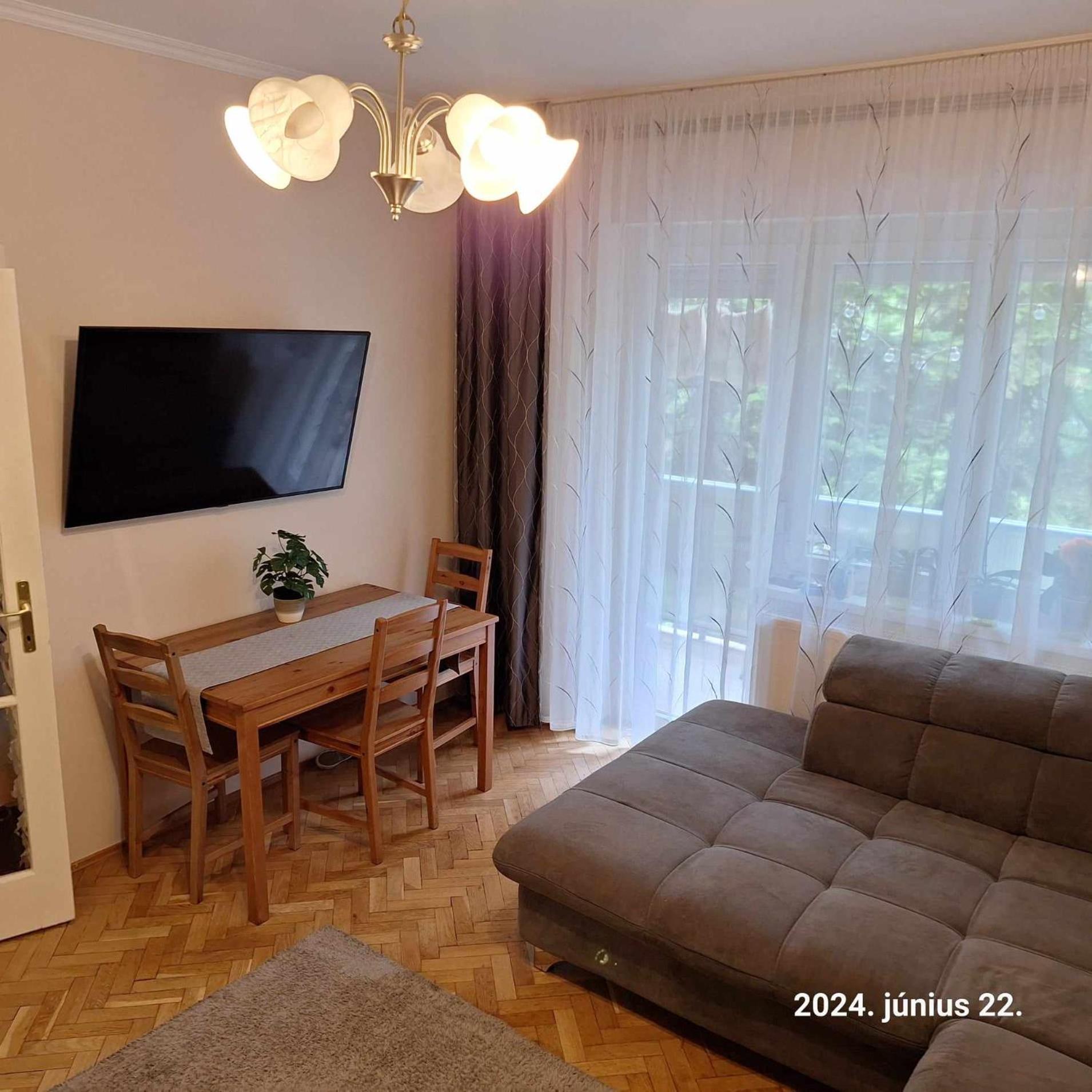 Lili Apartman Apartment Balatonfured Luaran gambar
